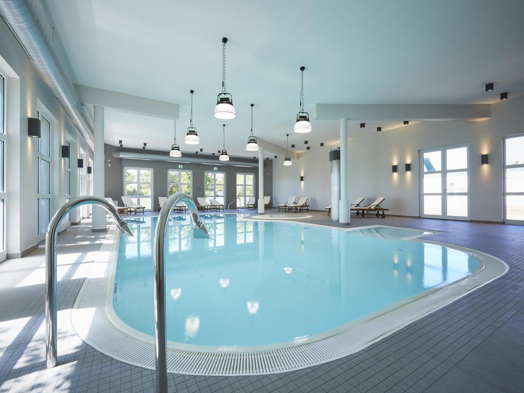 Reetland Am Meer - Luxusplus Reetdachvilla Mit 4 Schlafzimmern, Aussensauna, Loungebereich Und Kamin G07 ดรันส์เคอ ภายนอก รูปภาพ